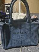 プラダ  （ブランドバッグ）の商品画像 - 査定依頼日：2024年12月21日 - 最高査定価格：35,000円