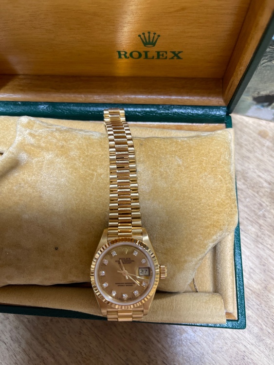 ロレックス デイトジャスト （高級時計）の商品画像 - 査定依頼日：2026年3月17日 - 最高査定価格：2,500,000円