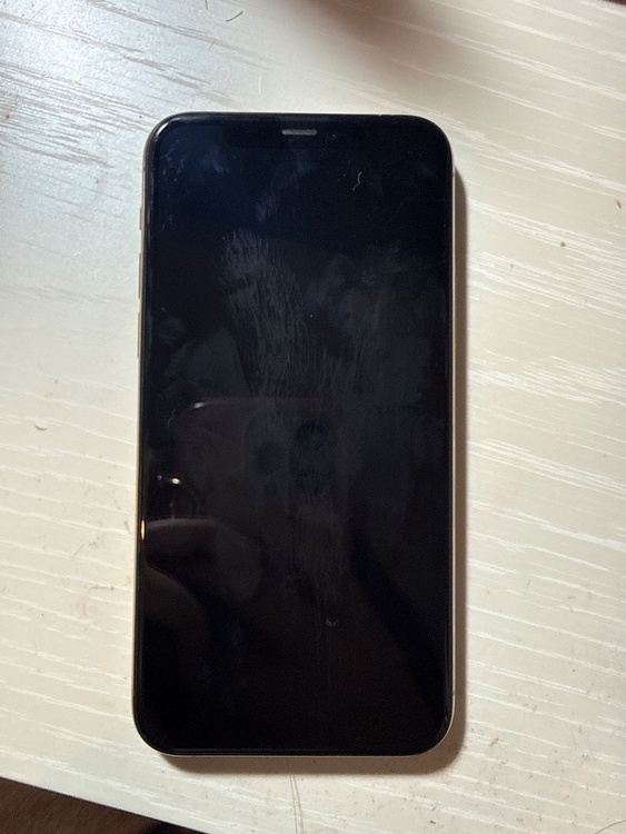 iPhone iPhone11 Pro 256GB docomo（スマホ）の商品画像 - 査定依頼日：2026年7月15日 - 最高査定価格：22,000円