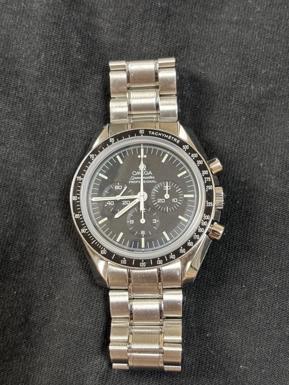オメガ スピードマスター 357350（高級時計）の商品画像 - 査定依頼日：2025年11月22日 - 最高査定価格：650,000円