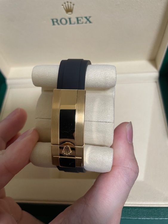 ロレックス　デイトナ（高級時計）の商品画像 - 査定依頼日：2026年2月15日 - 最高査定価格：10,550,000円