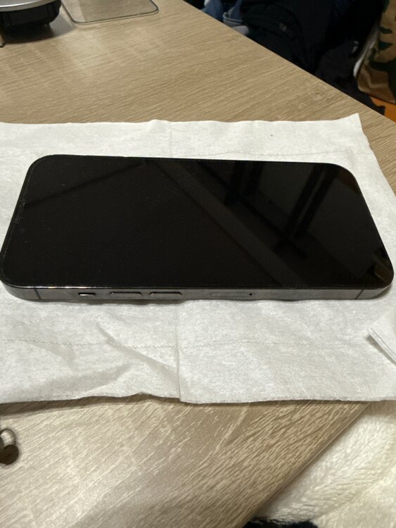 iPhone13Pro（スマホ）の商品画像 - 査定依頼日：2025年4月1日 - 最高査定価格：50,000円