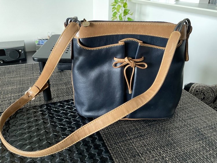 セリーヌ  （ブランドバッグ）の商品画像 - 査定依頼日：2026年2月10日 - 最高査定価格：40,000円