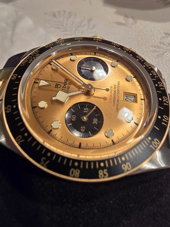 チューダー ブラックベイ 79363N（高級時計）の商品画像 - 査定依頼日：2025年10月7日 - 最高査定価格：630,000円