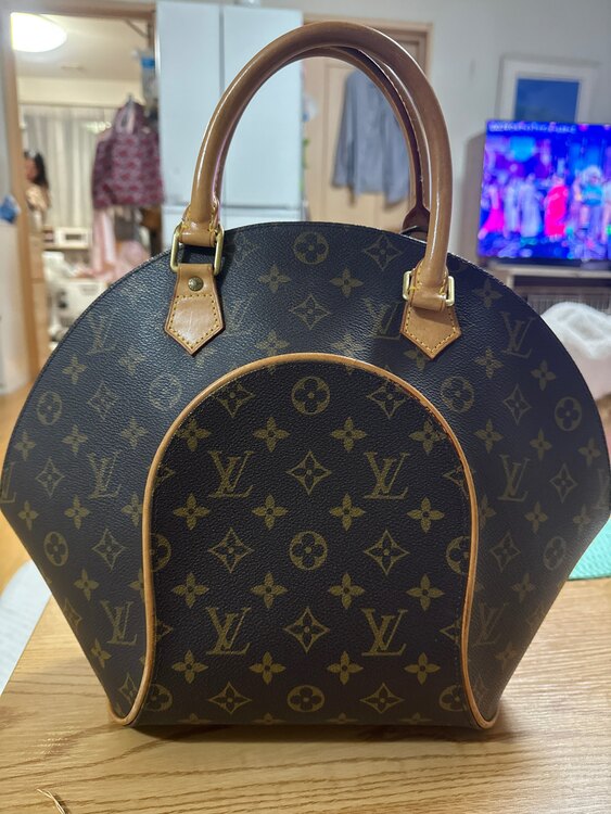 ルイヴィトン モノグラム （ブランドバッグ）の商品画像 - 査定依頼日：2025年3月22日 - 最高査定価格：70,000円