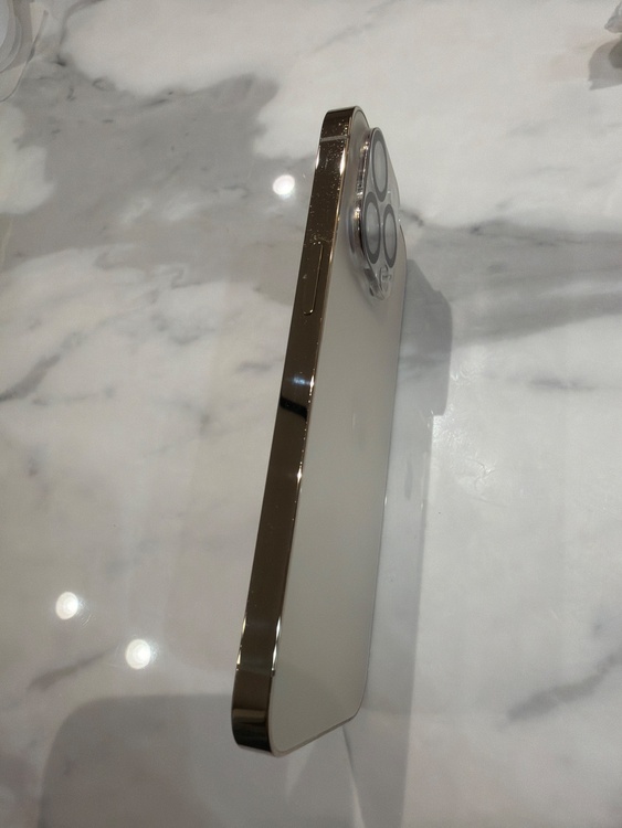 iPhone13pro 128GB（スマホ）の商品画像 - 査定依頼日：2026年1月25日 - 最高査定価格：42,000円