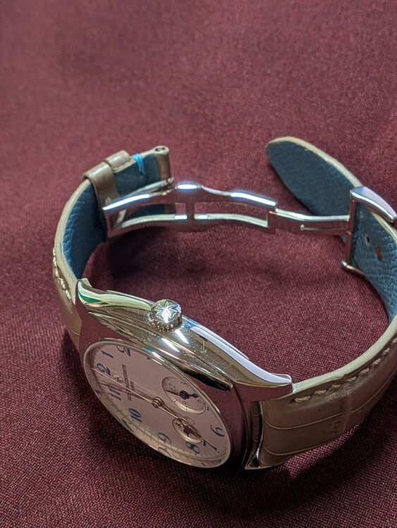 ハーモニー デュアルタイム  K18WG（高級時計）の商品画像 - 査定依頼日：2025年9月12日 - 最高査定価格：2,000,000円