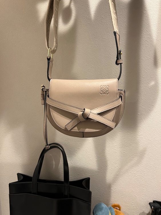 その他 その他 （ブランドバッグ）の商品画像 - 査定依頼日：2026年2月5日 - 最高査定価格：65,000円