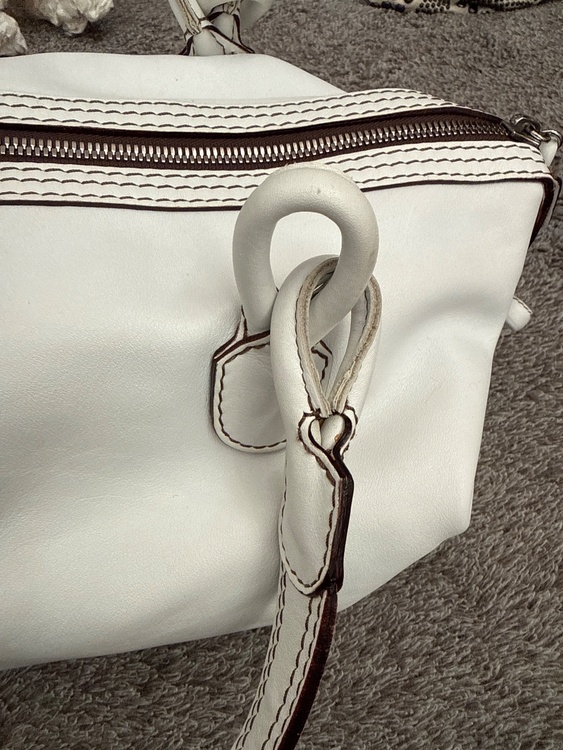 その他 その他 （ブランドバッグ）の商品画像 - 査定依頼日：2025年12月13日 - 最高査定価格：25,000円