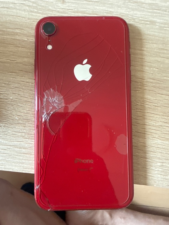 iPhone iPhoneXR 64GB SIMフリー（スマホ）の商品画像 - 査定依頼日：2026年9月23日 - 最高査定価格：4,000円