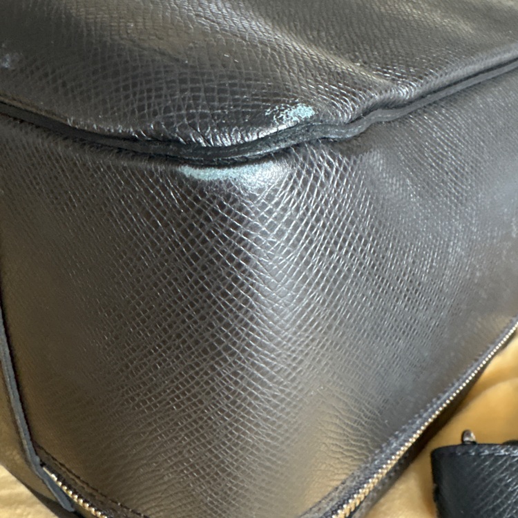 ルイヴィトン　オーバーナイト（ブランドバッグ）の商品画像 - 査定依頼日：2025年6月30日 - 最高査定価格：70,000円