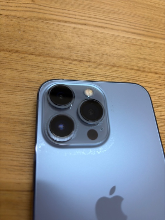 MLUU3J/A（スマホ）の商品画像 - 査定依頼日：2026年4月16日 - 最高査定価格：43,000円