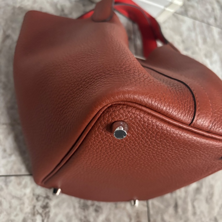 ピコタンpm キュイーブル（ブランドバッグ）の商品画像 - 査定依頼日：2026年3月3日 - 最高査定価格：400,000円