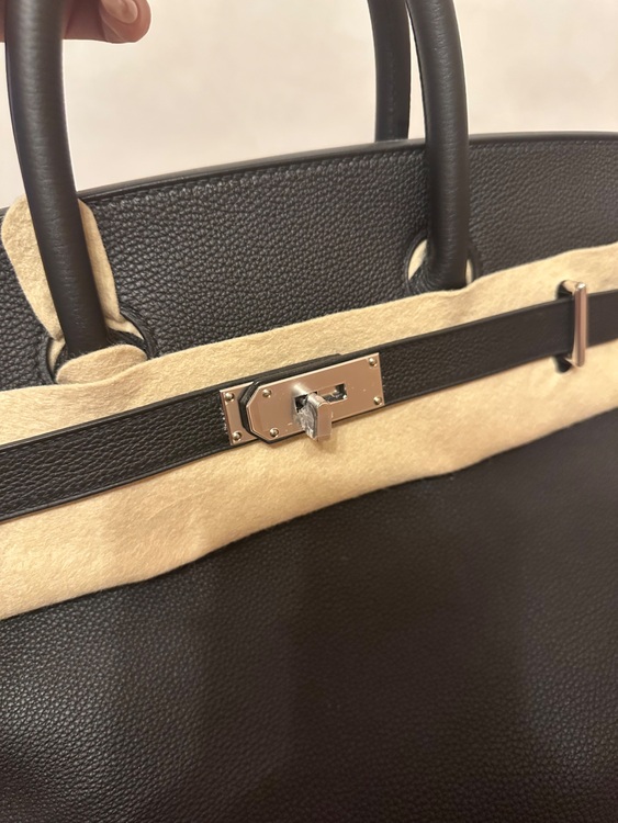 エルメス バーキン （ブランドバッグ）の商品画像 - 査定依頼日：2025年7月19日 - 最高査定価格：1,550,000円