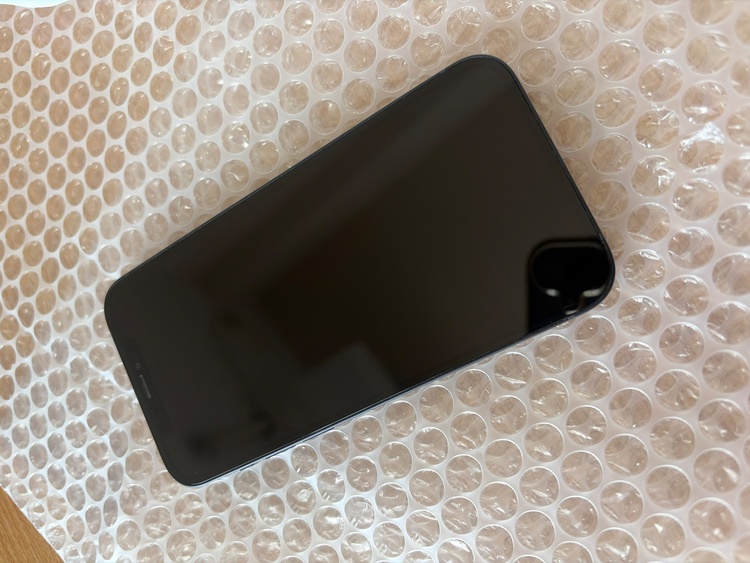 iPhone iPhone 12 128GB SIMフリー（スマホ）の商品画像 - 査定依頼日：2026年5月29日 - 最高査定価格：27,000円
