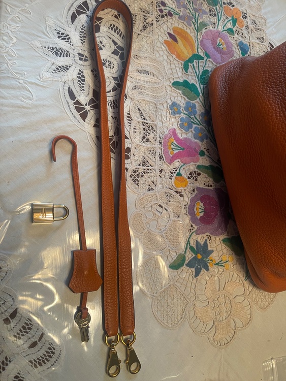 ボリード（ブランドバッグ）の商品画像 - 査定依頼日：2025年9月21日 - 最高査定価格：450,000円