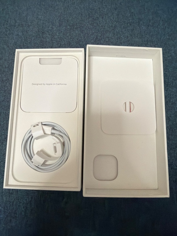 iPhone iPhone 14 Pro 128GB au（スマホ）の商品画像 - 査定依頼日：2026年8月2日 - 最高査定価格：70,000円
