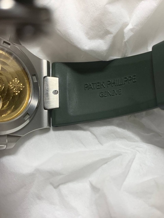 パテックフィリップ ノーチラス 5711/1A-01（高級時計）の商品画像 - 査定依頼日：2025年9月18日 - 最高査定価格：3,500,000円