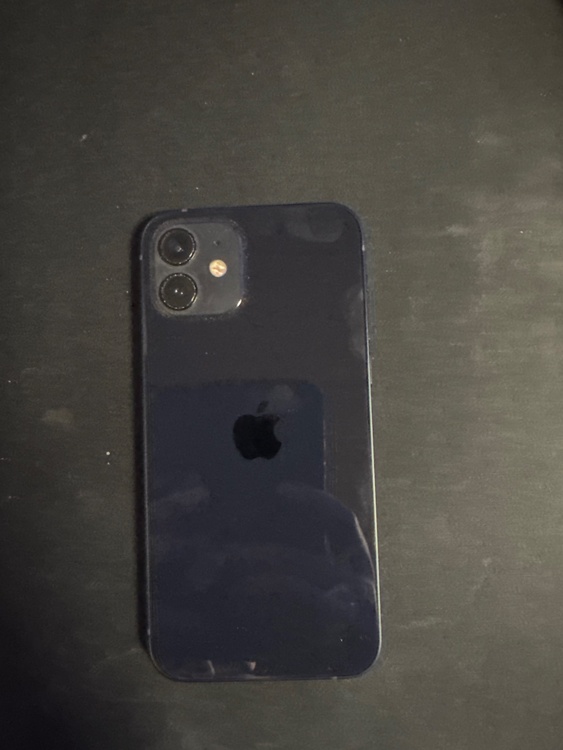 iPhone iPhone 12 64GB SIMフリー（スマホ）の商品画像 - 査定依頼日：2026年7月6日 - 最高査定価格：18,000円