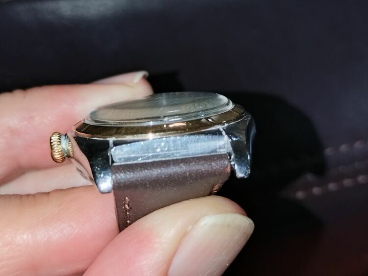 ロレックス パーペチュアル 5011（高級時計）の商品画像 - 査定依頼日：2025年11月15日 - 最高査定価格：850,000円