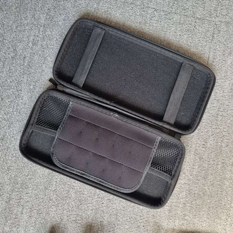 任天堂スウィッチ本体（ゲーム機本体・ゲームソフト）の商品画像 - 査定依頼日：2025年4月15日 - 最高査定価格：10,000円