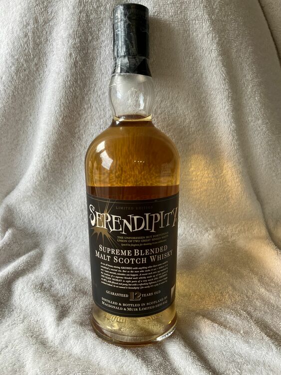 ウイスキー アードベッグ （お酒）の商品画像 - 査定依頼日：2025年6月7日 - 最高査定価格：30,000円