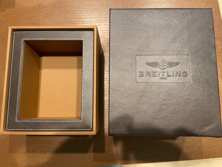 ブライトリング スーパーオーシャン AB2010161C1A（高級時計）の商品画像 - 査定依頼日：2026年4月8日 - 最高査定価格：430,000円