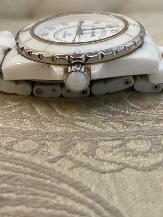 シャネル J12 （高級時計）の商品画像 - 査定依頼日：2025年11月28日 - 最高査定価格：380,000円