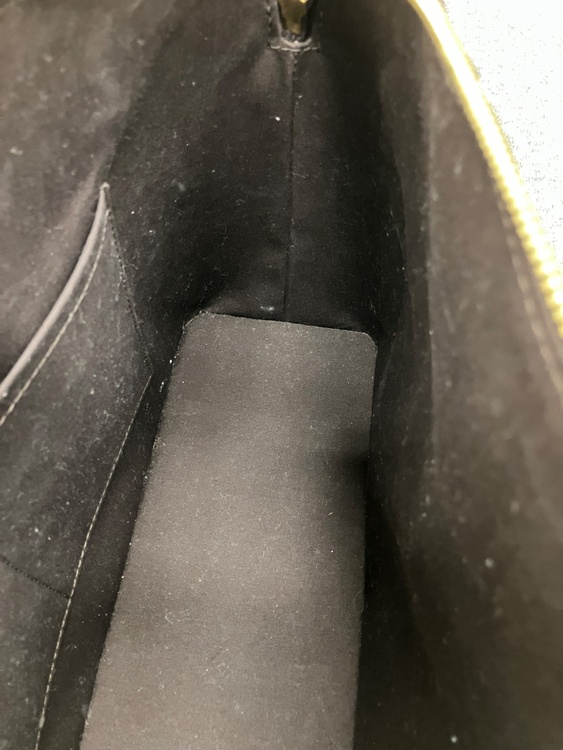 LOUIS VUITTON アヴァロンジップ ヴェルニ（ブランドバッグ）の商品画像 - 査定依頼日：2026年10月13日 - 最高査定価格：65,000円
