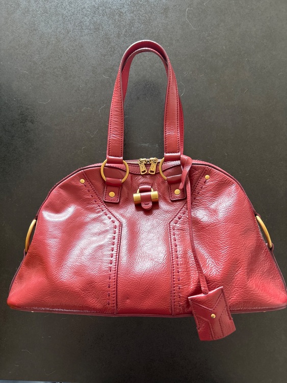 イブサンローラン  （ブランドバッグ）の商品画像 - 査定依頼日：2025年6月5日 - 最高査定価格：26,000円