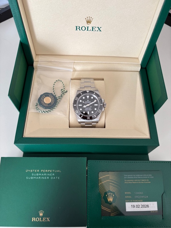 124060（高級時計）の商品画像 - 査定依頼日：2026年3月3日 - 最高査定価格：100,000円