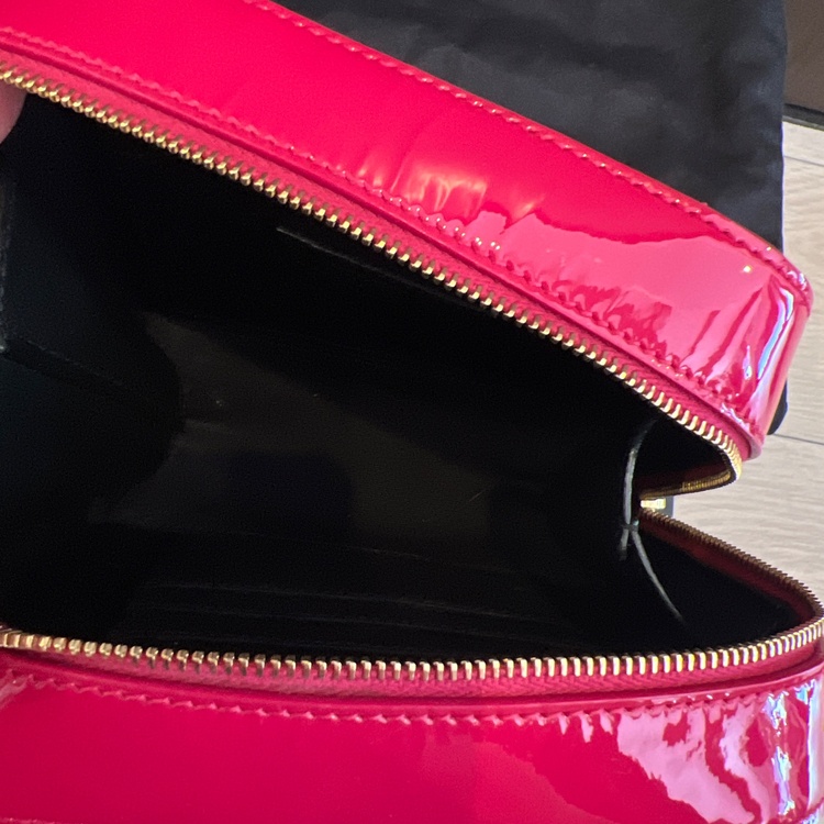 ヴィッキー（ブランドバッグ）の商品画像 - 査定依頼日：2026年2月17日 - 最高査定価格：88,000円