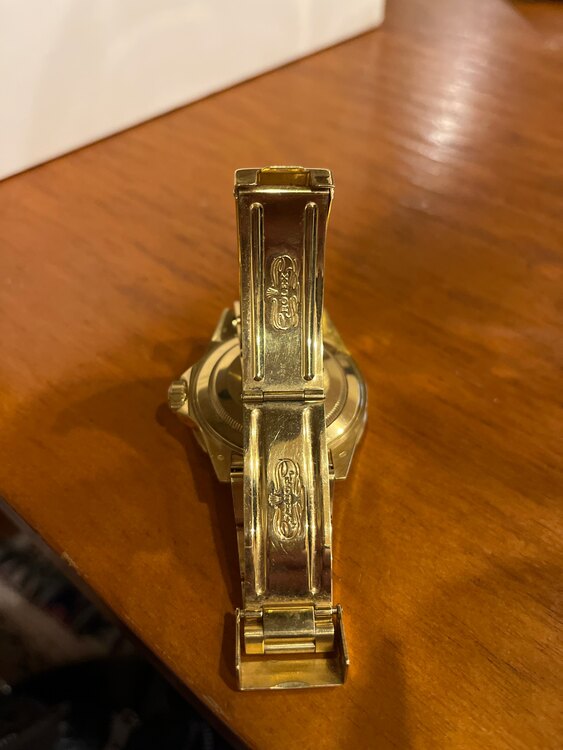 ロレックス デイトナ 16618LN9325（高級時計）の商品画像 - 査定依頼日：2025年1月22日 - 最高査定価格：4,500,000円