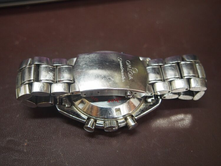 オメガ スピードマスター macenter@boreas.dti.ne.jp（高級時計）の商品画像 - 査定依頼日：2025年6月16日 - 最高査定価格：500,000円