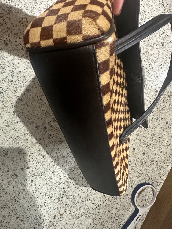 ソバージュ　M92131（ブランドバッグ）の商品画像 - 査定依頼日：2025年12月15日 - 最高査定価格：30,000円