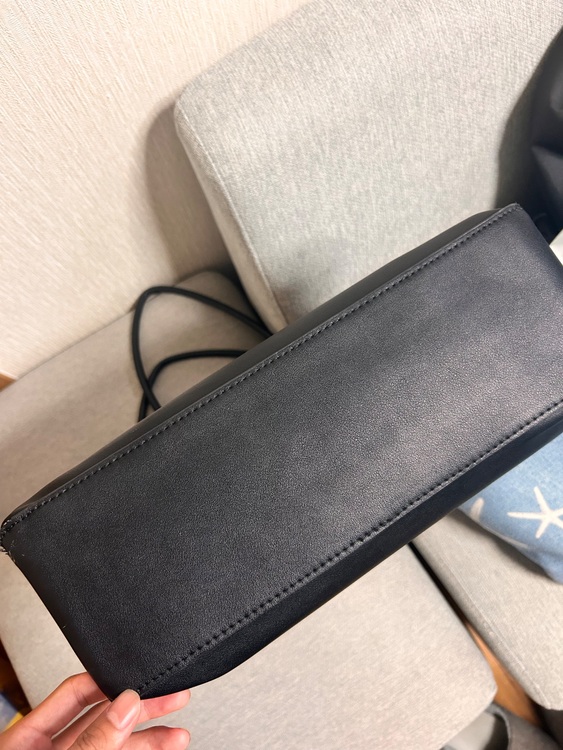 バレンシアガ  （ブランドバッグ）の商品画像 - 査定依頼日：2025年11月2日 - 最高査定価格：30,000円