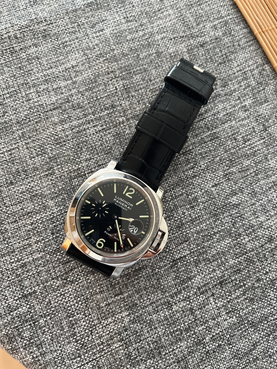 パネライ ルミノール R1467150（高級時計）の商品画像 - 査定依頼日：2025年8月20日 - 最高査定価格：500,000円