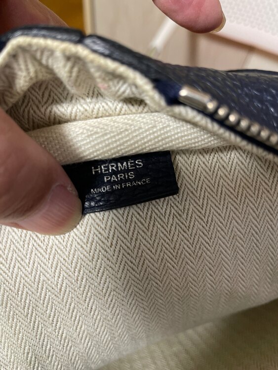 エルメス ヴィクトリア （ブランドバッグ）の商品画像 - 査定依頼日：2025年2月14日 - 最高査定価格：300,000円