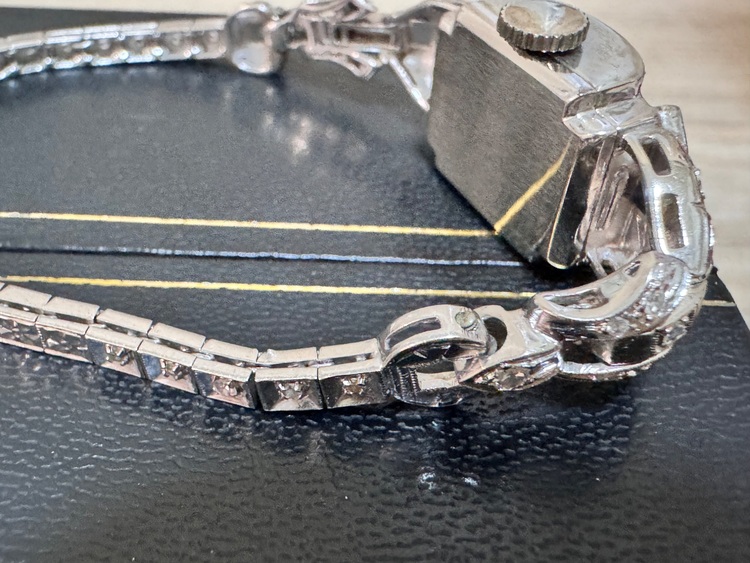 アンティークハミルトン腕時計（高級時計）の商品画像 - 査定依頼日：2025年7月4日 - 最高査定価格：200,000円