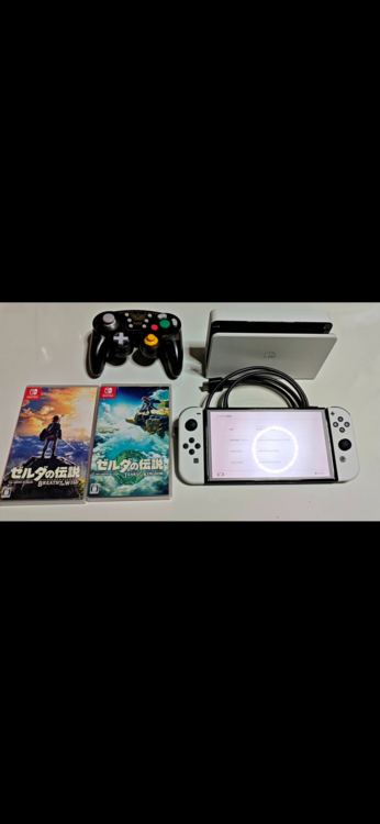 Nintendo Switch 有機ELモデル セット（ゲーム機本体・ゲームソフト）の商品画像 - 査定依頼日：2025年3月28日 - 最高査定価格：21,500円