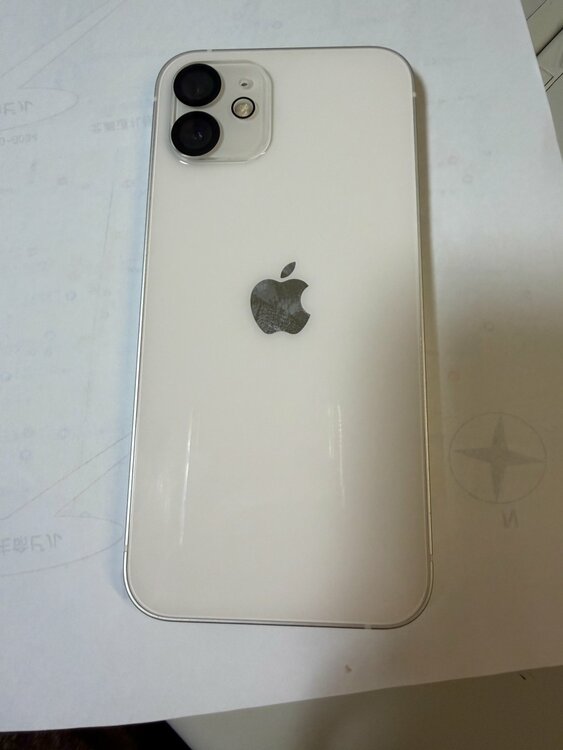 iPhone 12 64GB SIMフリー（スマホ）の商品画像 - 査定依頼日：2026年3月10日 - 最高査定価格：24,000円