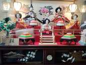 ケース入り雛人形（美術品・骨董品）の商品画像 - 査定依頼日：2025年2月19日 - 最高査定価格：500円