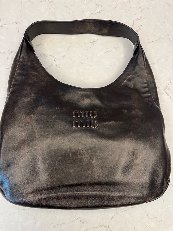 商品品番：5BC155_2F6P_F0201V_MON（ブランドバッグ）の商品画像 - 査定依頼日：2025年12月8日 - 最高査定価格：170,000円