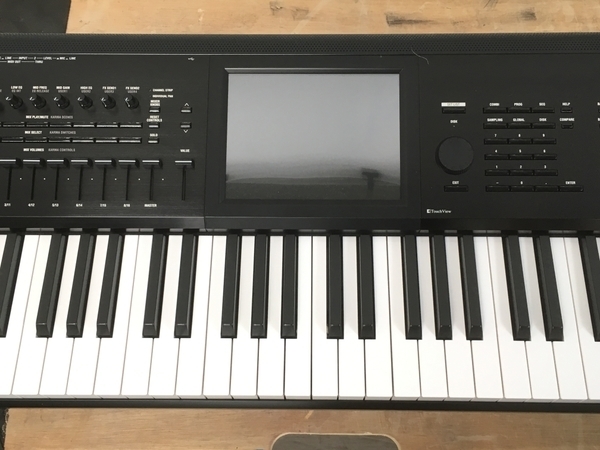KORG KRONOS 2 73Keys（ピアノ・楽器・PA機材）の商品画像 - 査定依頼日：2021年7月11日 - 最高査定価格：100,000円