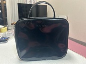 コスメポーチ　黒（ブランドバッグ）の商品画像 - 査定依頼日：2025年12月19日 - 最高査定価格：15,000円