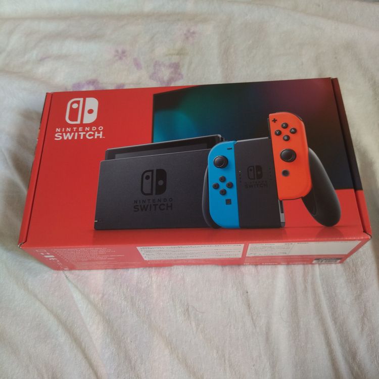 Nintendo Switch本体/Joy-Con(L) ネオンブルー/(R) （ゲーム機本体・ゲームソフト）の商品画像 - 査定依頼日：2022年6月27日 - 最高査定価格：22,000円