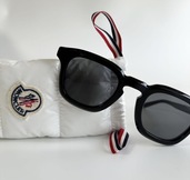 サングラス（古着）の商品画像 - 美品 - 査定完了日：2026.02.20 - 最高査定価格：10,000円