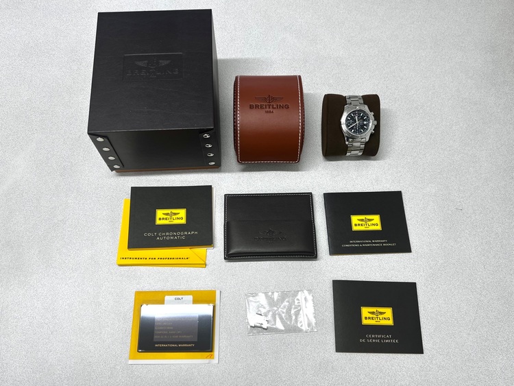 ブライトリング その他 A1338（高級時計）の商品画像 - 査定依頼日：2025年6月29日 - 最高査定価格：300,000円