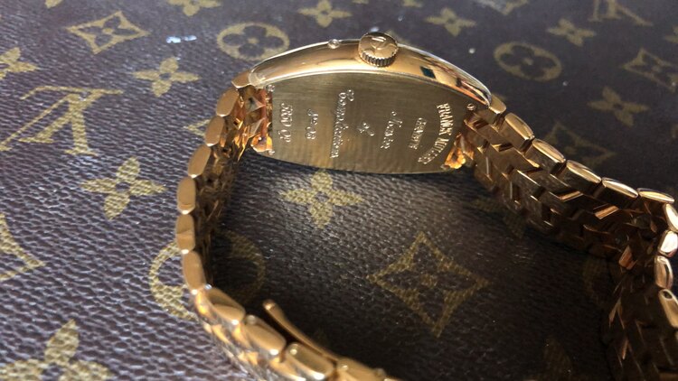 フランクミュラー その他 5850きんむ（高級時計）の商品画像 - 査定依頼日：2025年5月4日 - 最高査定価格：2,200,000円