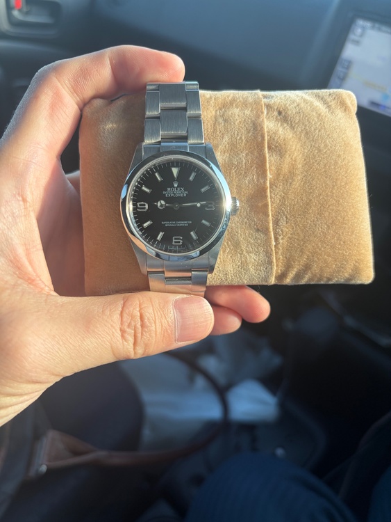 ロレックス エクスプローラー 11427（高級時計）の商品画像 - 査定依頼日：2025年12月27日 - 最高査定価格：810,000円